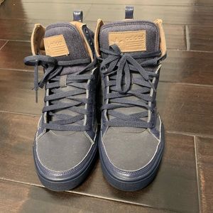 Addidas Sneakers. Hitops. Like new condition.